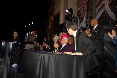 signing